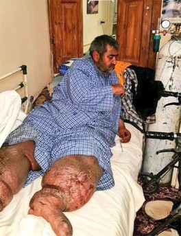 Haj Iskandar Moeini joined his martyr's friends