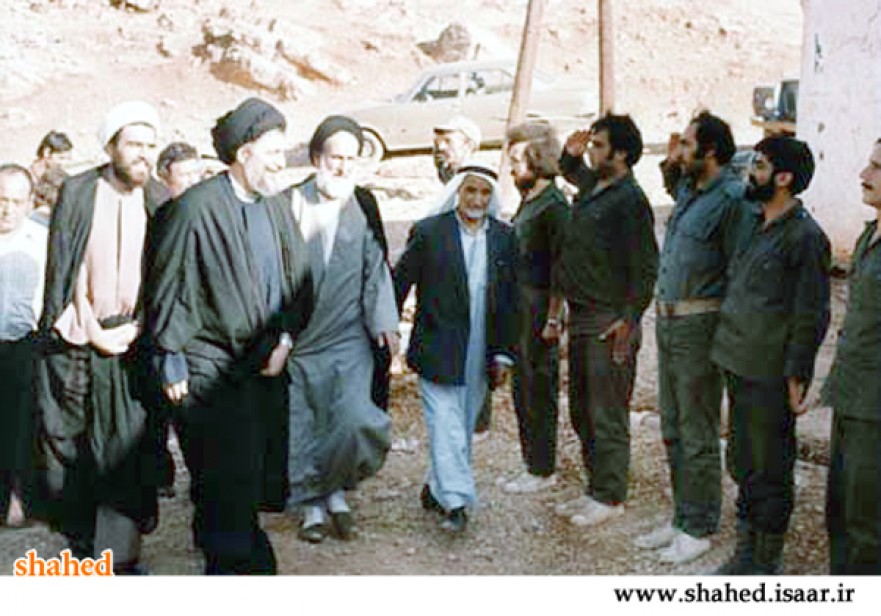 Unseen photos from Imam Musa Sadr in an meeting with Islamic Resistance authorities / visual reports