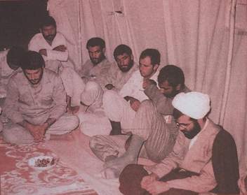 وصیت نامه شهید عبدالله میثمی؛ «فقط نگاه كنيد به نایب امام زمانتان» وصیت نامه شهید عبدالله میثمی؛ «فقط نگاه كنيد به نایب امام زمانتان»