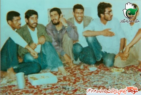 نقش فعالیت های انقلابی سردار شهید غلامشاه ذاکری قشمی در ایجاد وحدت بین جوانان شیعه و اهل تسنن جزیره قشم نقش فعالیت های انقلابی سردار شهید غلامشاه ذاکری قشمی در ایجاد وحدت بین جوانان شیعه و اهل تسنن جزیره قشم