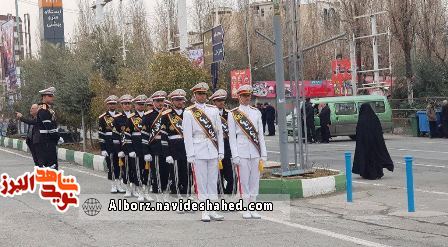تشییع پیکر شهدای سانچی بعد از اقامه نماز جمعه برگزار شد تشییع پیکر شهدای سانچی بعد از اقامه نماز جمعه برگزار شد