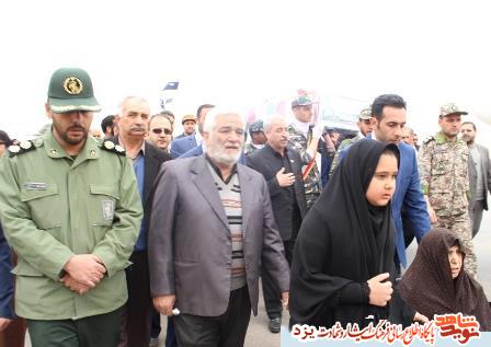 استقبال از پیکر مطهر شهید غیاث هدشی در یزد + گزارش تصویری استقبال از پیکر مطهر شهید غیاث هدشی در یزد + گزارش تصویری