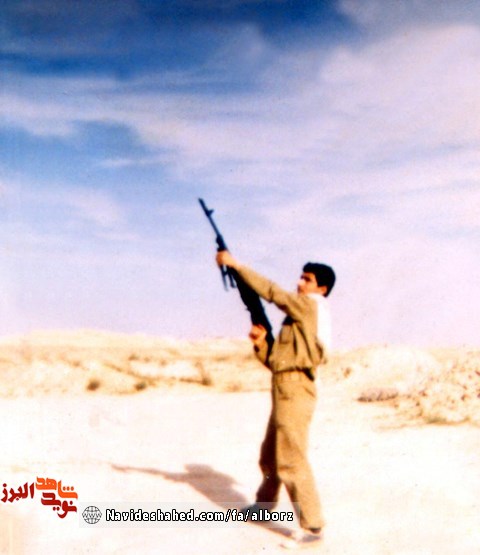 شهادت در ارتفاعات شیخ محمد ؛ زندگینامه و عکس از شهید محمدرضا ملایی شهادت در ارتفاعات شیخ محمد ؛ زندگینامه و عکس از شهید محمدرضا ملایی
