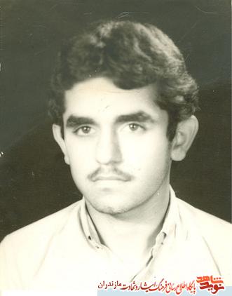شهيد نوجوانى كه در ديدگان پدرش به شهادت رسيد شهيد نوجوانى كه در ديدگان پدرش به شهادت رسيد