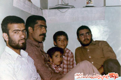 مرروی بر زندگینامه شهید محمد تقی نصر آزادانی مرروی بر زندگینامه شهید محمد تقی نصر آزادانی