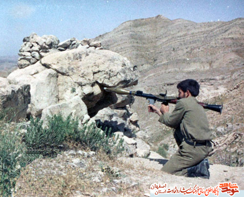 نگاهی به زندگی شهید محمد متقی تژاد از شهدای کاشانی عملیات بیت المقدس نگاهی به زندگی شهید محمد متقی تژاد از شهدای کاشانی عملیات بیت المقدس