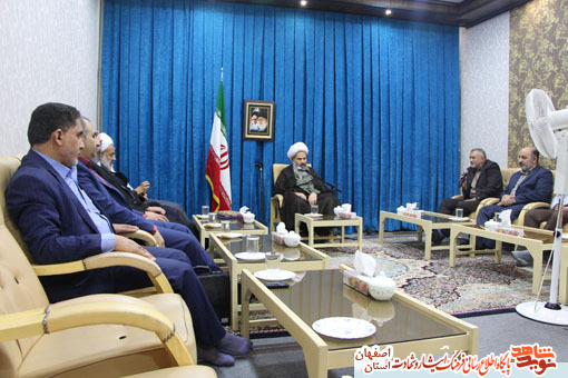 ولایت و شهادت عوامل بقای اسلام هستند