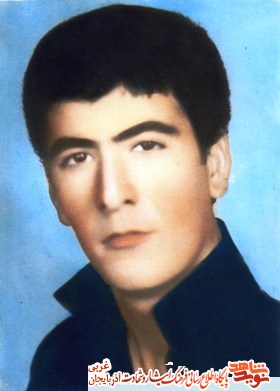 بسیجی شهید علی حاجی یعقوبی در قاب عکس بسیجی شهید علی حاجی یعقوبی در قاب عکس
