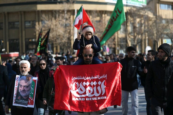 فیلم-1|راهپیمایی بزرگ مردم همدان به یاد سردار سلیمانی
