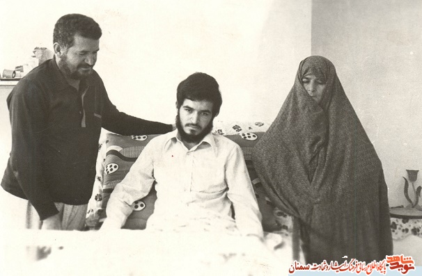 آلبوم عکس فرمانده عملیات سپاه بیجار شهید عباس مطیعی آلبوم عکس فرمانده عملیات سپاه بیجار شهید عباس مطیعی