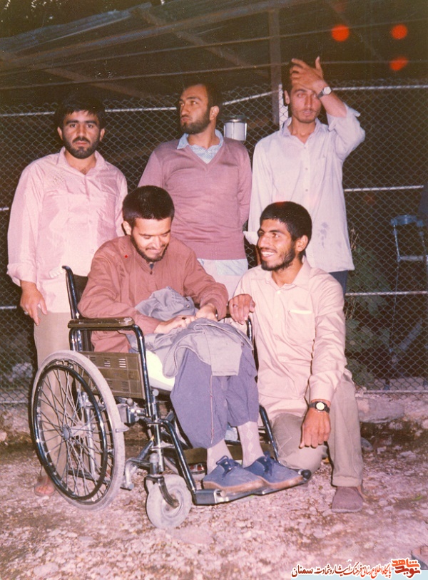 آلبوم عکس فرمانده عملیات سپاه بیجار شهید عباس مطیعی آلبوم عکس فرمانده عملیات سپاه بیجار شهید عباس مطیعی