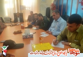 باید هر چه داریم برای آزادگان در طبق اخلاص بگذاریم