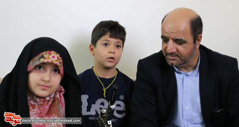 مدیرکل بنیاد شهرستان‌های استان تهران با فرزندان شهیدمدافع حرم «قاضی خانی» دیدار کرد