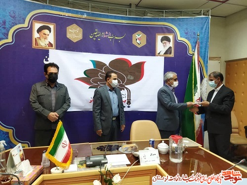 راویان ایثار، پرچمدار عزت و افتخار مملکت هستند