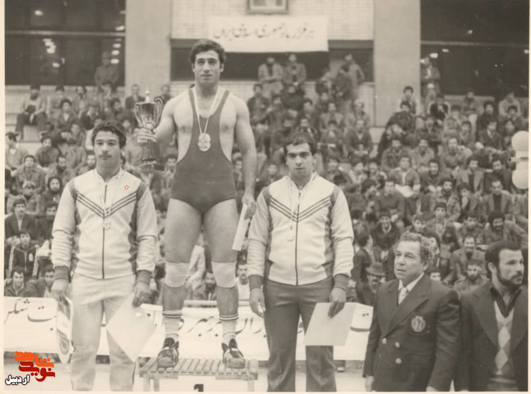 آلبوم تصاویر دارنده مدال قهرمانی آسیا در وزنه برداری شهید اسماعیل اعلمی