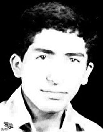 اهل نماز و خدا بود