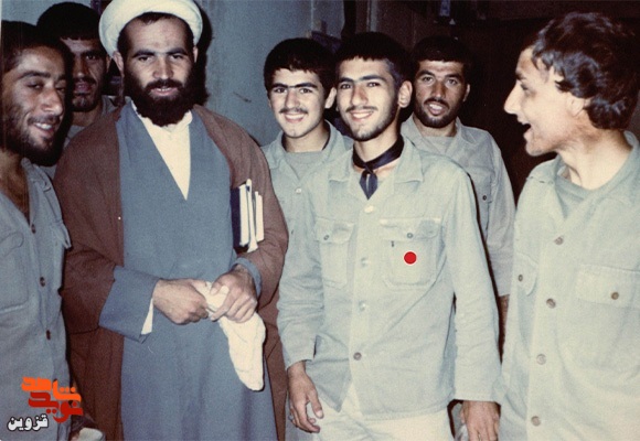 80 تصویر ماندگار شهید «صمد محمودیان»