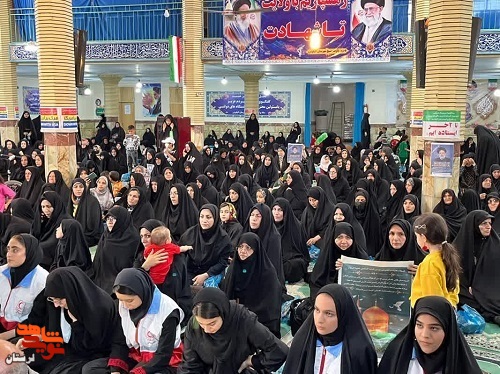 اجتماع بزرگ زنان الیگودرز به مناسبت شب هفتم شهدای خدمت