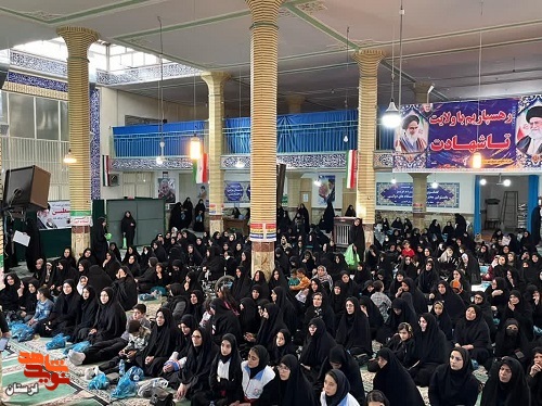 اجتماع بزرگ زنان الیگودرز به مناسبت شب هفتم شهدای خدمت