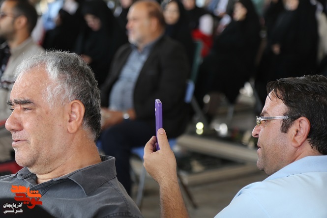 مراسم «مهمانی لاله ها» در گلزار شهدا برگزار شد + تصاویر