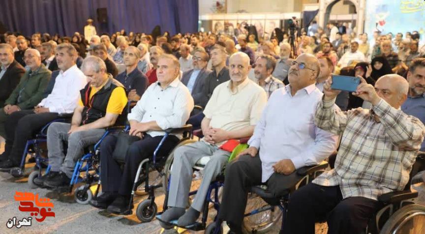 آیین «میهمانی لاله‌ها»همزمان با سراسر کشور در تهران برگزار شد