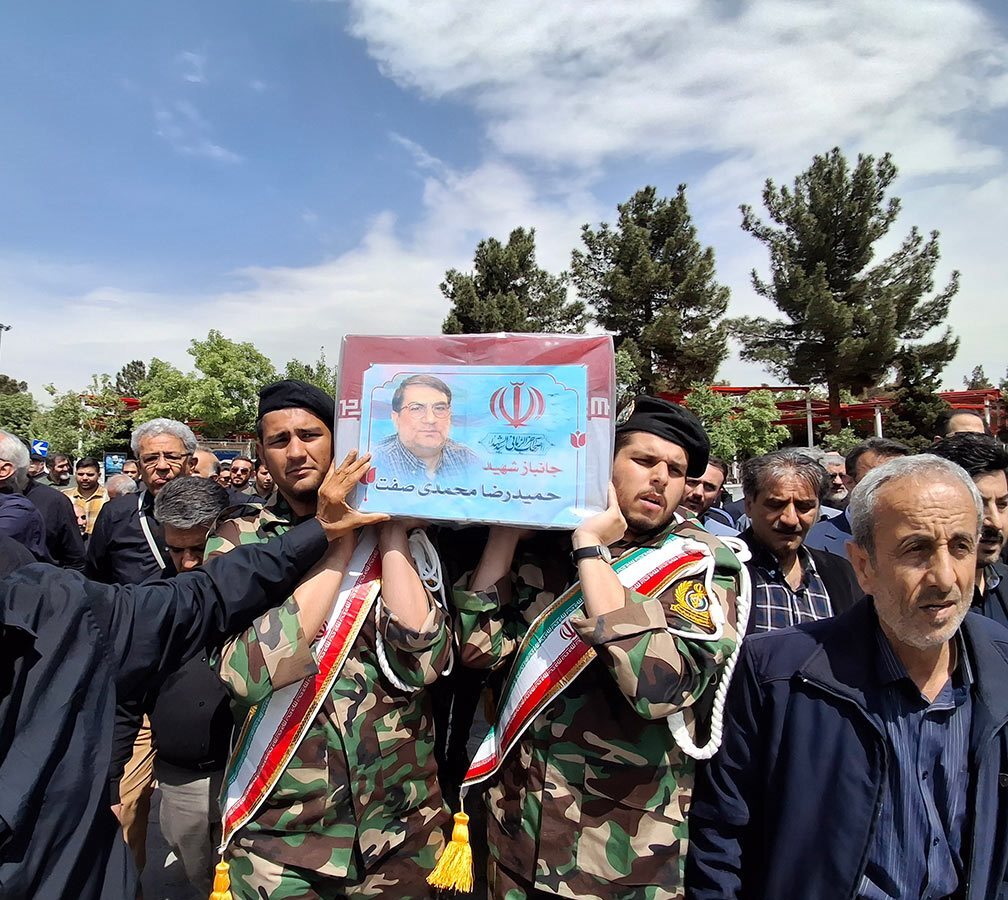 تشییع پیکر مطهر جانباز شهید «حمیدرضا محمدی صفت» در گلزار شهدای بهشت زهرای تهران