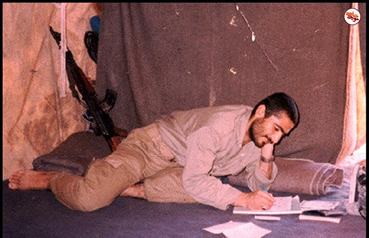 تصاویر به جا مانده از سردار شهید «داود دانایی»