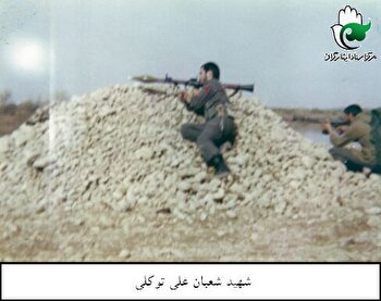 شهیدی که با انشاهای انقلابی‌ به میدان می‌آمد