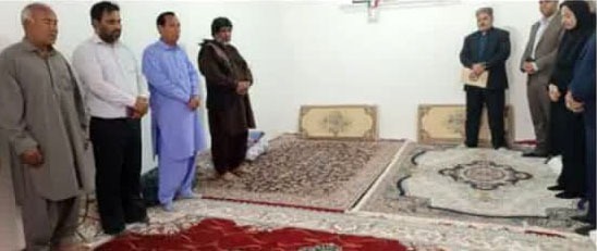 غبارروبی و عطرافشانی مزار مطهر شهدای گمنام شهرستان هامون