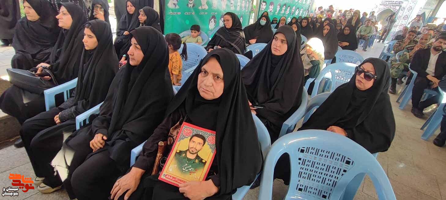 مراسم وداع با پیکر شهید اهل سنت«جلال نوکری» و گرامیداشت سوم خرداد در زاهدان برگزار شد