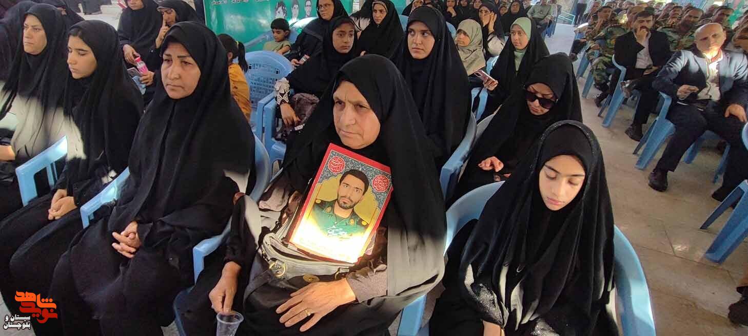 مراسم وداع با پیکر شهید اهل سنت«جلال نوکری» و گرامیداشت سوم خرداد در زاهدان برگزار شد