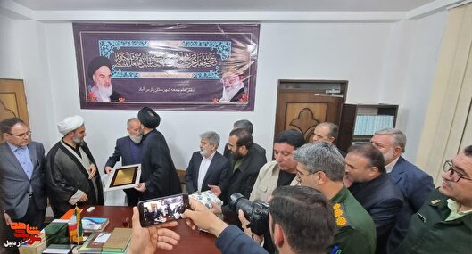 فرزندم فدای قرآن و ایران شد