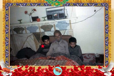 نفر سمت چپ شهید مهدی بهرامی